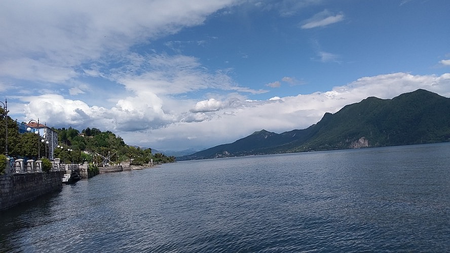 Luxury Italy Apartments: Der atemberaubend schöne Lago Maggiore hat es uns wirklich angetan