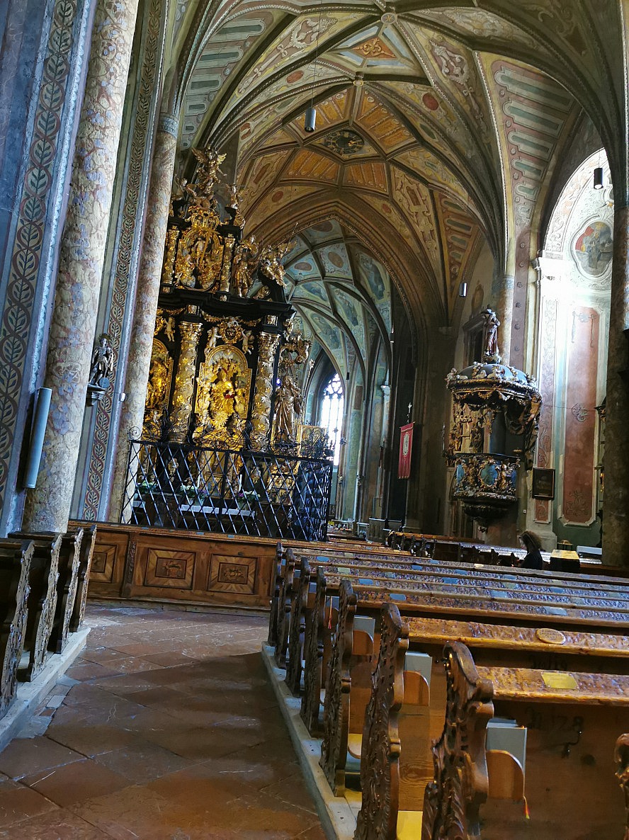 Im Weissen Rössl: die St. Wolfgang Kirche ist überaus prunkvoll ausgestattet
