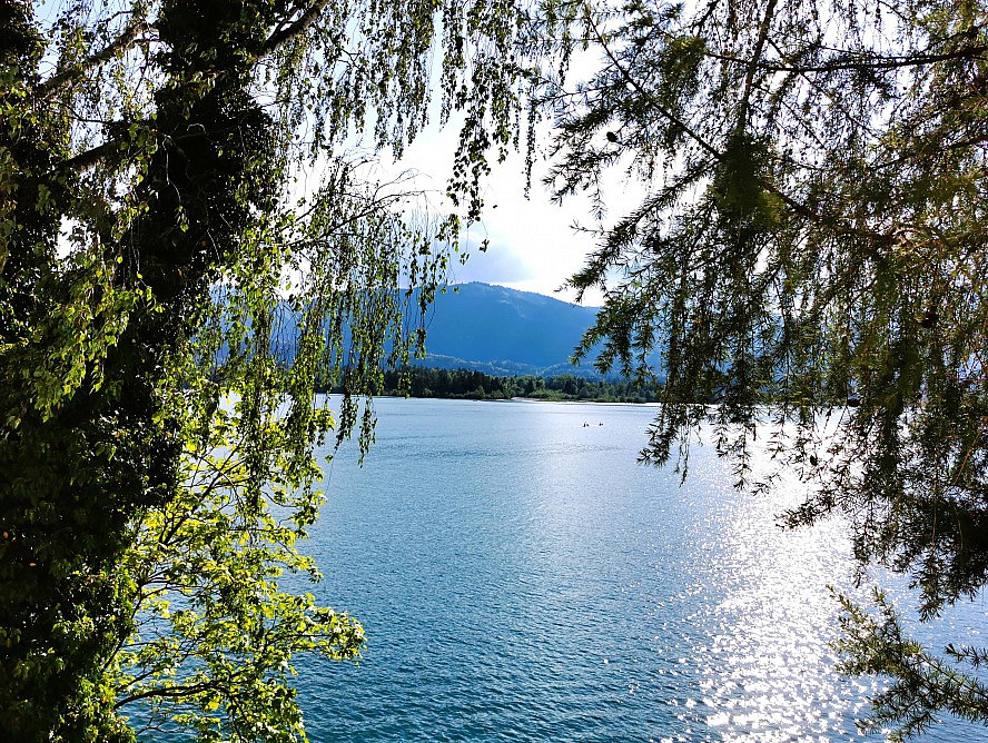 Im Weissen Rössl: schöner Blick auf den Wolfgangsee
