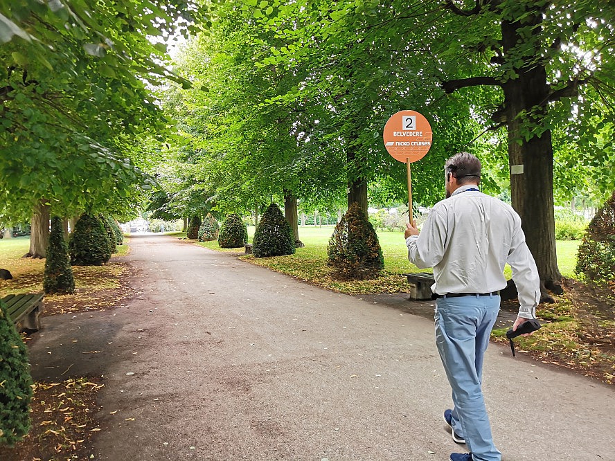 nicko cruises: unser Guide im Volksgarten